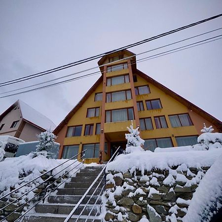 Pensiunea Zimbru Rânca Exteriér fotografie