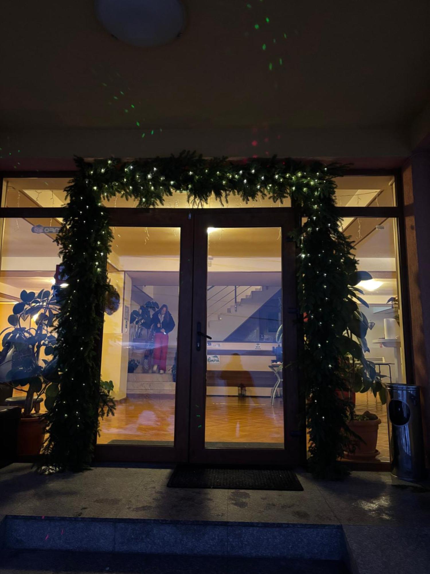 Pensiunea Zimbru Rânca Exteriér fotografie